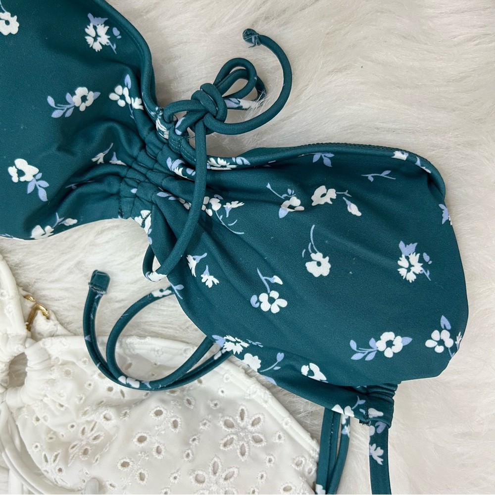Hollister Teal and White Bikini Top Bundle SMALL - Picture 3 of 7